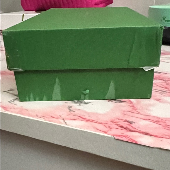 🔖 Matt & Nat pink sunglasses NWT in box. - Picture 9 of 10